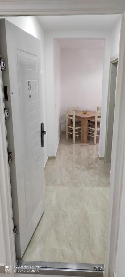 Idealhouse Apartments Ulcinj Luaran gambar