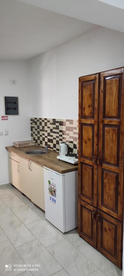 Idealhouse Apartments Ulcinj Luaran gambar