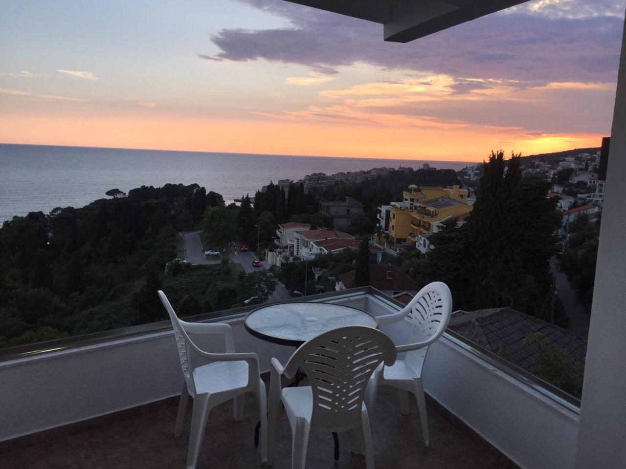 Idealhouse Apartments Ulcinj Luaran gambar