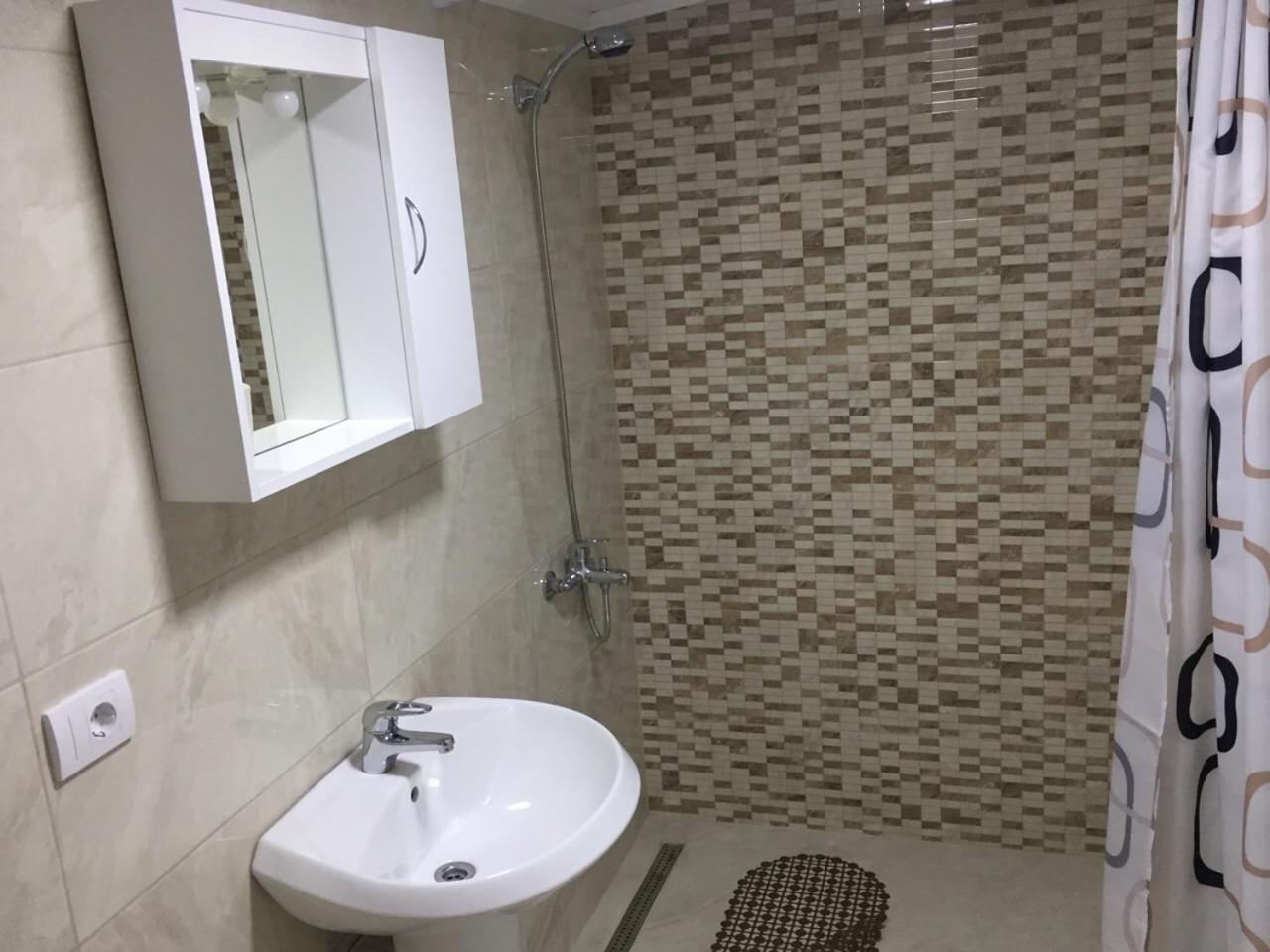 Idealhouse Apartments Ulcinj Luaran gambar