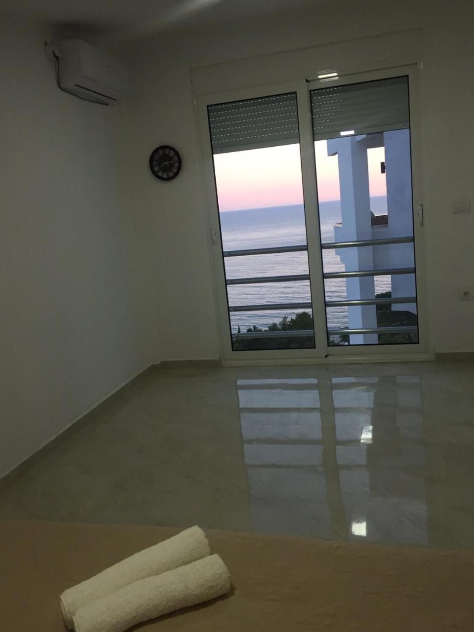 Idealhouse Apartments Ulcinj Luaran gambar